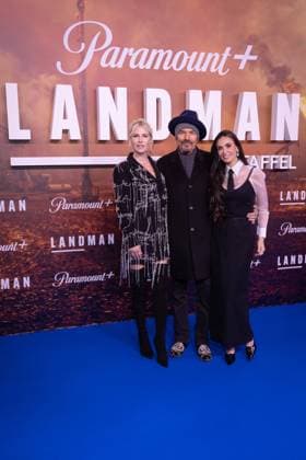 LANDMAN season 2 premiere Billy Bob Thornton Demi Moore Ali Larter European premiere of LANDMAN season 2 at the Zoo Palast cinema in Berlin Copyright: xEventpressxFuhrx