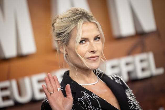 Premiere 2 season LANDMAN Ali Larter European premiere of LANDMAN season 2 at the Zoo Palast cinema in Berlin Copyright: xEventpressxFuhrx