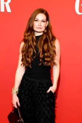 abb GlamourWomen Jana Heinisch as a guest on the red carpet at the 3 GLAMOUR WOMEN OF THE YEAR AWARD at The Ritz Carlton Hotel Berlin on 14 11 2025 in Berlin Berlin Germany