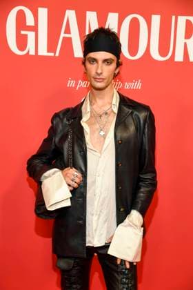 abb GlamourWomen Dustin Hanke as a guest on the red carpet at the 3 GLAMOUR WOMEN OF THE YEAR AWARD at The Ritz Carlton Hotel Berlin on 14 11 2025 in Berlin Berlin Germany