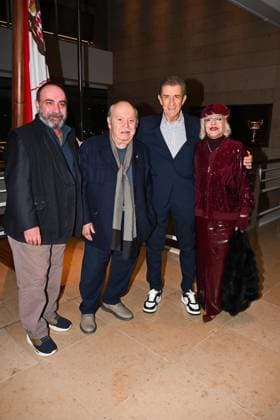 Monk, Italy: Monte Carlo, 22nd Monte Carlo Film Festival De La ComÃ die. Gala dinner tickets. Pictured: Lino Banfi with his son and Ezio Greggio. Monk Italy  - ZUMAp169 20251114_zea_p169_580 Copyright: xManuelexMangiarottix