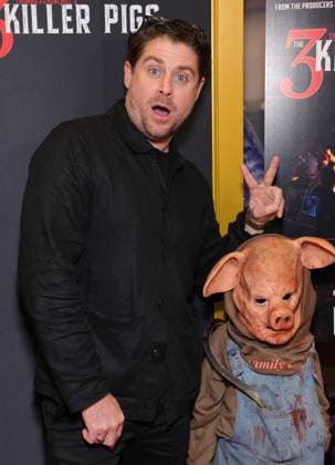 Los Angeles AFM special screening of The 3 Killer Pigs held at AMC Century City 15 Featuring: Jon Abrahams Where: Los Angeles, California, United States When: 14 Nov 2025 Credit: Faye s Vision Cover Images EDITORIAL USE ONLY. NOT FOR USE BY NEWSPAPERS BASED IN THE UK. Copyright: xx coverimg55269515