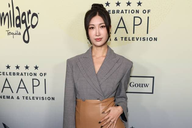 The Critics Choice Association s 4th Annual Celebration Of AAPI Cinema And Television BEVERLY HILLS, LOS ANGELES, CALIFORNIA, USA - NOVEMBER 14: South Korean and American singer, songwriter, and record producer EJAE (Kim Eun-jae) arrives at The Critics Choice Association s 4th Annual Celebration Of AAPI (Asian American and Pacific Islander) Cinema And Television held at the Four Seasons Hotel Los Angeles At Beverly Hills on November 14, 2025 in Beverly Hills, Los Angeles, California, United States., Credit:Xavier Collin Avalon United States, California, Beverly Hills, Four Seasons Hotel Los Angeles At Beverly Hills Copyright: xXavierxCollinx xAvalonx 1052544950