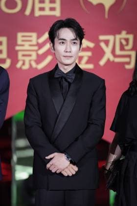 XIAMEN, CHINA - NOVEMBER 15: Actor Zhu Yilong arrives at the red carpet for the closing ceremony during the 38th China Golden Rooster Awards on November 15, 2025 in Xiamen, Fujian Province of China.  Copyright: xVCGx 111604074791