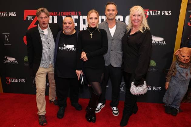 AFM Special Screening of THE 3 KILLER PIGS 14 November 2025 . Los Angeles, California - William McNamara,, Thomas J. Churchill, Sharna Burgess, Brian Austin Green, Aleksandra Zorich Hunt, At AFM Special Screening of THE 3 KILLER PIGS held at AMC Century City 15 in Los Angeles., Credit:Sadou Faye Avalon United States, CA, Los Angeles, AMC Century City 15 Copyright: xSadouxFayex xAvalonx 1052549443