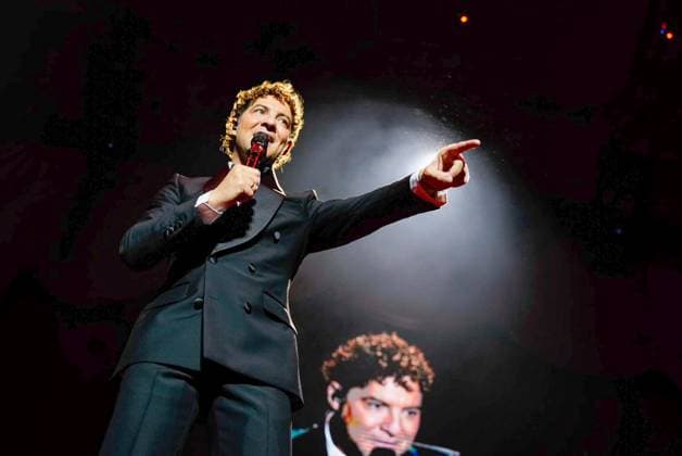 David Bisbal opens in Almeria his Christmas tour Todo es posible en Navidad The singer David Bisbal during his performance tonight in the tour Todo es posible en Navidad On November 15, 2025 in Almeria, Andalucía Spain Almerias Plaza de Toros hosts the concert with which David Bisbal kicks off his new tour Todo es posible en Navidad The artist from Almeria returns to his homeland to open a series of special performances for the Christmas holidays 15 NOVEMBER 2025 Marian Leó Almeria, Andalucia Almeria, Andalucia Espana  Copyright: xMarianxLeonx 7103911