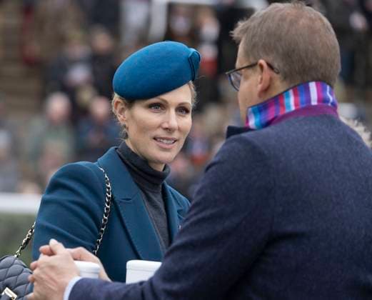 . 15 11 2025. Cheltenham, United Kingdom. Zara Tindall at the Super Saturday meeting at Cheltenham Racecourse, United Kingdom.  xi-Imagesx IIM-26379-0015