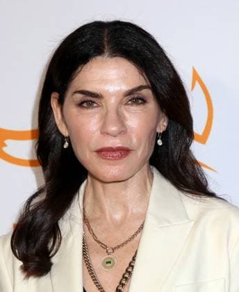 A Funny Thing Happened on the Way to Cure Parkinson s 2025 Gala Julianna Margulies attending the A Funny Thing Happened on the Way to Cure Parkinson s 2025 Gala benefitting The Michael J. Fox Foundation held at Cipriani South Street at Casa Cipriani on November 15, 2025 in New York City, NY New York City Cipriani South Street at Casa Ci NY USA Copyright: xStevenxBergman AFF-USA.COMx