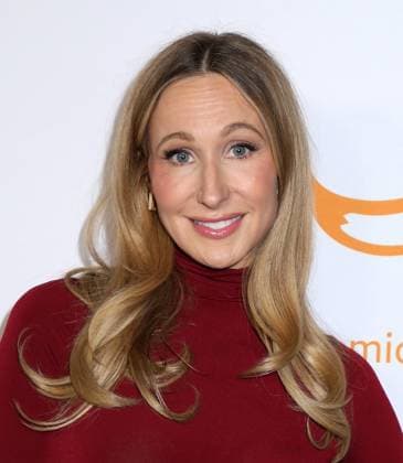 A Funny Thing Happened on the Way to Cure Parkinson s 2025 Gala Nikki Glaser attending the A Funny Thing Happened on the Way to Cure Parkinson s 2025 Gala benefitting The Michael J. Fox Foundation held at Cipriani South Street at Casa Cipriani on November 15, 2025 in New York City, NY New York City Cipriani South Street at Casa Ci NY USA Copyright: xStevenxBergman AFF-USA.COMx