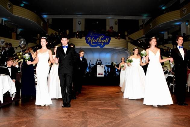 Debuetanten Muenchen 15 11 2025 Bayerischer Hof Narrhalla Hofballl Photo Muenchen