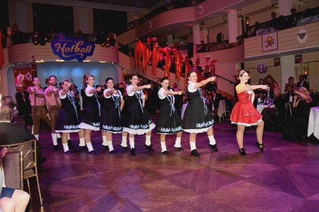 Narrhalla Garde Show Munich 15 11 2025 Bayerischer Hof Narrhalla Hofballl Photo Munich