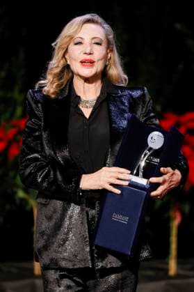 22nd Monte Carlo Film Festival - Awards Gala Night Iaia Forte receives the Career Award during the awards gala night held at Grimaldi Forum during 22nd Monte Carlo Film Festival on November 15, 2025 in Monte Carlo, Monaco. Photo Marco Piovanotto ABACAPRESS.COM Monte Carlo Monaco  Copyright: xPiovanottoxMarco ABACAx