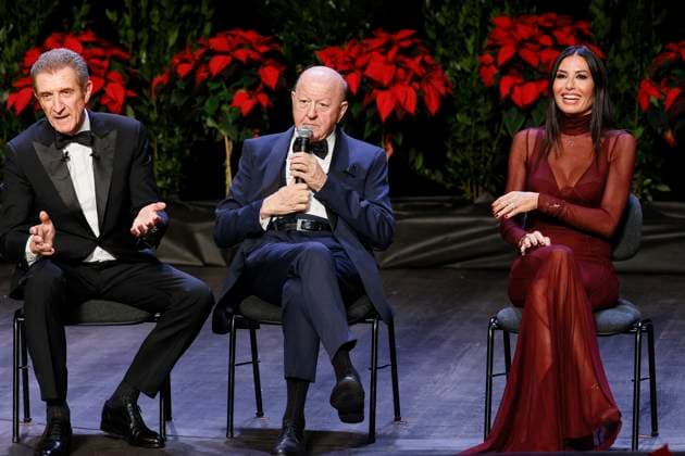 22nd Monte Carlo Film Festival - Awards Gala Night Massimo Boldi receives the Career Award from Elisabetta Gregoraci and Ezio Greggio during the awards gala night held at Grimaldi Forum during 22nd Monte Carlo Film Festival on November 15, 2025 in Monte Carlo, Monaco. Photo Marco Piovanotto ABACAPRESS.COM Monte Carlo Monaco  Copyright: xPiovanottoxMarco ABACAx