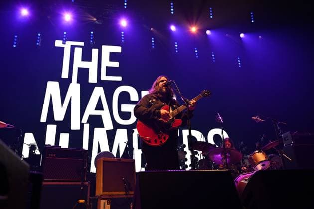 The Magic Numbers performing at O2 Arena in London LONDON, ENGLAND - NOVEMBER 15: Romeo Stodart of ˜The Magic Numbers™ performing at O2 Arena, Greenwich on November 15, 2025 in London, England. CAP MAR MAR Great Britain Copyright: xMartinxHarris CapitalxPicturesx