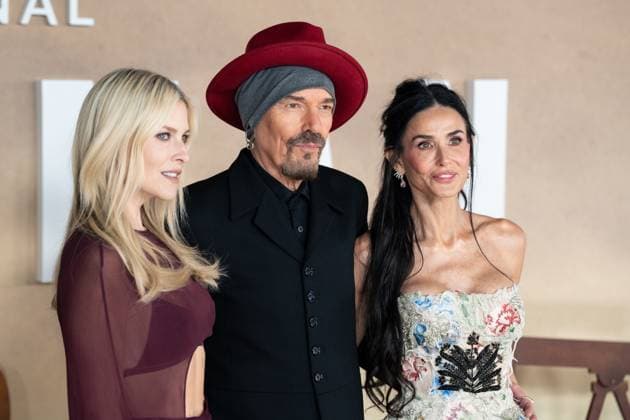 Landman Season Two UK Premiere in London - 16 Nov 2025 Ali Larter, Billy Bob Thornton and Demi Moore (R) attend the Landman Season Two UK Premiere at Cineworld Leicester Square. London United Kingdom Copyright: xLounisxTiarx xSOPAxImagesx _DSC2491