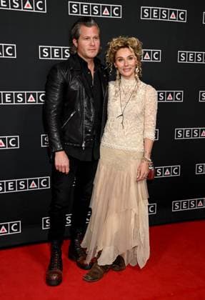 2025 SESAC Nashville Music Awards Brandon Robert Young and Clare Bowen arriving at the 2025 SESAC Nashville Music Awards held at the Country Music Hall of Fame and Museum on November 16, 2025 in Nashville, TN Nashville Country Music Hall of Fame and Museum Tennessee USA Copyright: xTammiexArroyox xAFF-USA.comx