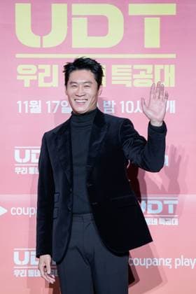 Coupang Play series UDT : Heroes Next Door press conference SEOUL, SOUTH KOREA, NOV 17: South Korean actor Jin Sun-kyu during Coupang Play series UDT : Heroes Next Door press conference at the Pullman Ambassador Seoul Eastpole in Seoul, South Korea, on November 17, 2025. Seoul the Pullman Ambassador Seoul Eas South Korea 8239_285818 Copyright: xStevexChoxKyewoong PentaxPressx
