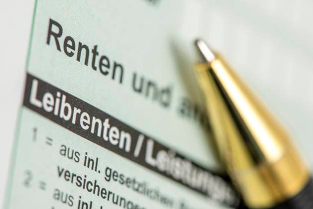 German Pension Insurance A form for the income tax return for the tax office on pensions