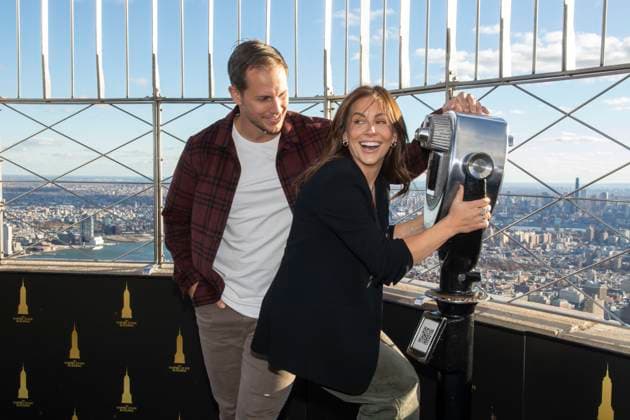 November 17, 2025, New York, New York, USA: SHAWN JOHNSON EAST and ANDREW EAST visit The Empire State Building ahead of the season finale of Fox s Special Forces: World Toughest Test in New York. 17 November 2025 New York USA - ZUMAa265 20251117_zep_a265_010 Copyright: xEricxAcquayex