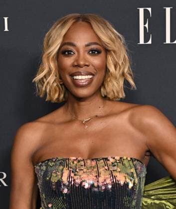 Elle Women In Hollywood 2025 Yvonne Orji arriving to Elle Women In Hollywood 2025 held at the Four Seasons Hotel Los Angeles at Beverly Hills on November 17, 2025 in Los Angeles, Ca. Los Angeles Four Seasons Hotel Los Angeles at Beverly Hills California USA Copyright: xStarbuck AFF-USA.COMx