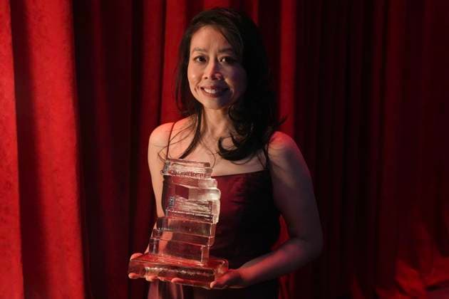 November 17, 2025, Toronto, On, CANADA: Souvankham Thammavongsa wins the Giller Prize for her novel Pick a Colour , in Toronto on Monday November 17, 2025. Toronto CANADA  - ZUMAc35_ 20251117_zaf_c35_188 Copyright: xChrisxYoungx