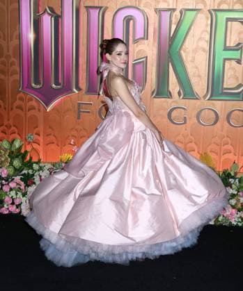 Wicked: For Good New York Premiere Ceci De La Cueva attending the Wicked: For Good New York Premiere held at the David Geffen Hall on November 17, 2025 in New York City, NY New York City David Geffen Hall NY USA Copyright: xStevenxBergman AFF-USA.COMx