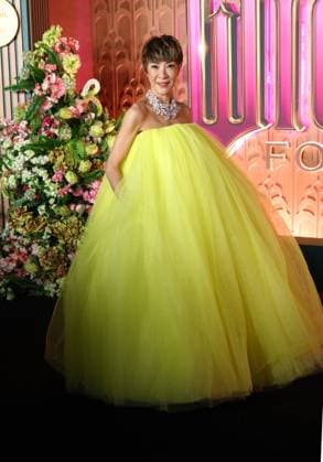 November 17, 2025, New York, New York, USA: MICHELLE YEOH attends the New York Premiere Of Wicked For Good .Lincoln Center, NYC.November 17, 2025. New York USA - ZUMAms4_ 20251117_faf_ms4_010 Copyright: xSoniaxMoskowitzxGordonx