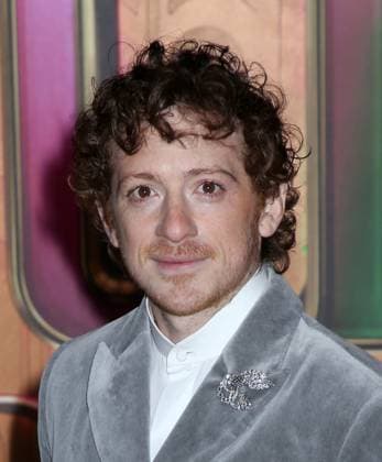 Wicked: For Good New York Premiere Ethan Slater attending the Wicked: For Good New York Premiere held at the David Geffen Hall on November 17, 2025 in New York City, NY New York City David Geffen Hall NY USA Copyright: xStevenxBergman AFF-USA.COMx