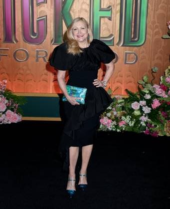 Wicked: For Good New York Premiere Patricia Clarkson attending the Wicked: For Good New York Premiere held at the David Geffen Hall on November 17, 2025 in New York City, NY New York City David Geffen Hall NY USA Copyright: xStevenxBergman AFF-USA.COMx
