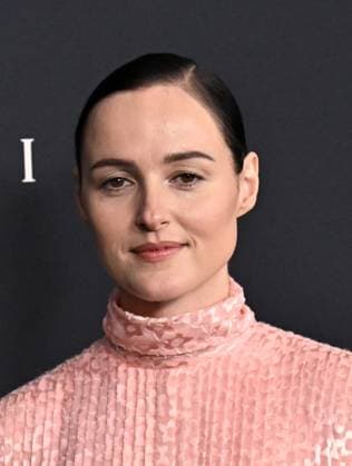 Elle Women In Hollywood 2025 Renate Reinsve arriving to Elle Women In Hollywood 2025 held at the Four Seasons Hotel Los Angeles at Beverly Hills on November 17, 2025 in Los Angeles, Ca. Los Angeles Four Seasons Hotel Los Angeles at Beverly Hills California USA Copyright: xStarbuck AFF-USA.COMx