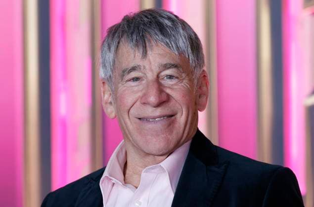 Stephen Schwartz arrives on the red carpet at the Wicked: For Good! New York Premiere at David Geffen Hall, Lincoln Center on Monday, November 17, 2025 in New York City  NYP20251117142 JOHNxANGELILLO