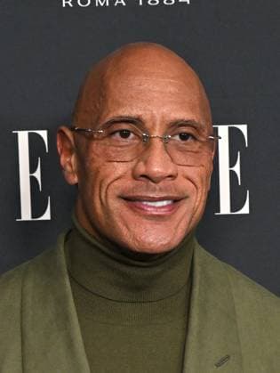 Elle Women In Hollywood 2025 Dwayne Johnson arriving to Elle Women In Hollywood 2025 held at the Four Seasons Hotel Los Angeles at Beverly Hills on November 17, 2025 in Los Angeles, Ca. Los Angeles Four Seasons Hotel Los Angeles at Beverly Hills California USA Copyright: xStarbuck AFF-USA.COMx