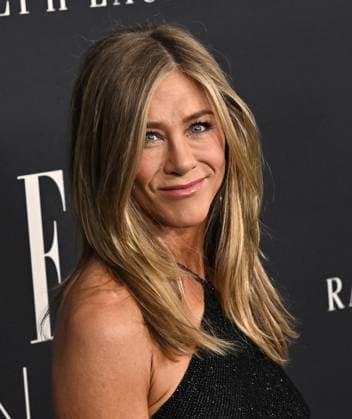 Elle Women In Hollywood 2025 Jennifer Aniston arriving to Elle Women In Hollywood 2025 held at the Four Seasons Hotel Los Angeles at Beverly Hills on November 17, 2025 in Los Angeles, Ca. Los Angeles Four Seasons Hotel Los Angeles at Beverly Hills California USA Copyright: xStarbuck AFF-USA.COMx