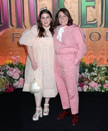 Wicked: For Good New York Premiere Beanie Feldstein and Bonnie-Chance Roberts attending the Wicked: For Good New York Premiere held at the David Geffen Hall on November 17, 2025 in New York City, NY New York City David Geffen Hall NY USA Copyright: xStevenxBergman AFF-USA.COMx