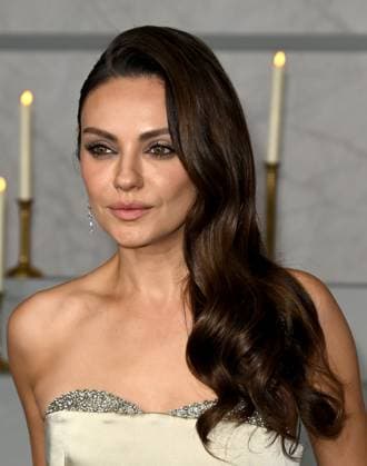 ˜Wake Up Dead Man: A Knives Out Mystery™ Premiere Mila Kunis arriving to Netflix™s Wake Up Dead Man: A Knives Out Mystery Los Angeles premiere held at the Academy Museum of Motion Pictures on November 17, 2025 in Los Angeles, Ca. Los Angeles Academy Museum of Motion Picture California USA Copyright: xLeexWatt AFF-USA.COMx