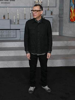 November 17, 2025, Los Angeles, California, USA: American actor, comedian, musician, and writer FRED ARMISEN, 58, attends Los Angeles red carpet premiere of Wake Up Dead Man: A Knives Out Mystery Los Angeles USA - ZUMAb173 20251117_aap_b173_011 Copyright: xBillyxBennightx