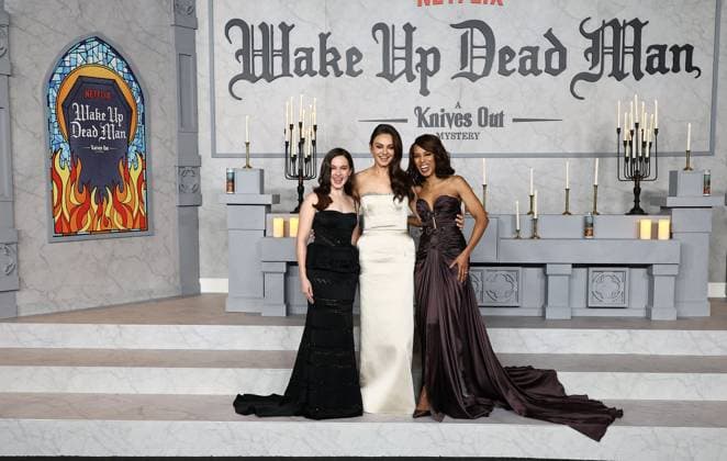 Premiere Of Netflix s Wake Up Dead Man: A Knives Out Mystery MUSEUM ROW, MIRACLE MILE, LOS ANGELES, CALIFORNIA, USA - NOVEMBER 17: American actress and singer Cailee Spaeny, Ukrainian-American actress and model Mila Kunis and American actress and activist Kerry Washington arrive at the Premiere Of Netflix s Wake Up Dead Man: A Knives Out Mystery held at the Academy Museum of Motion Pictures on November 17, 2025 in Museum Row, Miracle Mile, Los Angeles, California, United States., Credit:Image Press Agency Avalon United States, California, Los Angeles, Academy Museum of Motion Pictures  Copyright: xImagexPressxAgencyx xAvalonx 1053052533