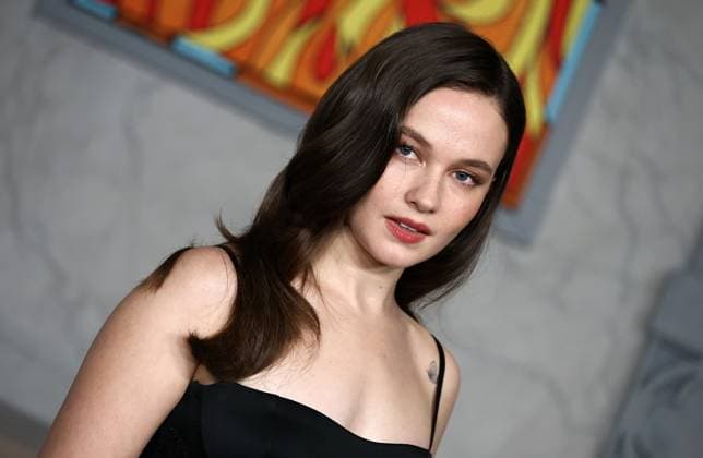 Premiere Of Netflix s Wake Up Dead Man: A Knives Out Mystery MUSEUM ROW, MIRACLE MILE, LOS ANGELES, CALIFORNIA, USA - NOVEMBER 17: American actress and singer Cailee Spaeny arrives at the Premiere Of Netflix s Wake Up Dead Man: A Knives Out Mystery held at the Academy Museum of Motion Pictures on November 17, 2025 in Museum Row, Miracle Mile, Los Angeles, California, United States., Credit:Image Press Agency Avalon United States, California, Los Angeles, Academy Museum of Motion Pictures  Copyright: xImagexPressxAgencyx xAvalonx 1053052657