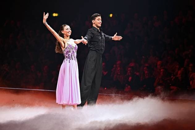 Lets Dance Live Diego Pooth and Ekaterina Leonova during the live show Lets Dance on 17 11 2025 in the Festhalle Frankfurt 20251117MWI096095