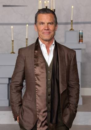 Los Angeles Premiere Of Netflix s Wake Up Dead Man: A Knives Out Mystery 17 November 2025 . Los Angeles, California - Josh Brolin At Los Angeles Premiere Of Netflix s Wake Up Dead Man: A Knives Out Mystery held at The Academy Museum of Motion Pictures in Los Angeles., Credit:Sadou Faye Avalon United States, CA, Los Angeles, Academy Museum of Motion Pictures  Copyright: xSadouxFayex xAvalonx 1053062609