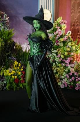 Arrivals for the New York premiere of Wicked For Good held at Lincoln Centre Featuring: CutiePieSensei Where: New York, New York, United States When: 17 Nov 2025 Credit: Jennifer Graylock INSTARimages EDITORIAL USE ONLY. NOT FOR USE BY NEWSPAPERS BASED IN THE UK. Copyright: xx instar55274893