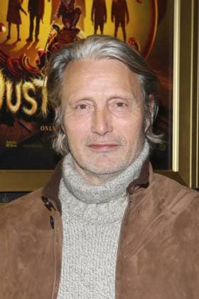 Dust Bunny New York Special Screening Dust Bunny New York Special Screening Held at Alamo Drafthouse Brooklyn New York Featuring: Mads Mikkelsen Where: New York, New York, United States When: 17 Nov 2025 Credit: Udo Salters WENN New York New York United States Copyright: xUdoxSalters WENNx wenn40794415 DS7x wenn40794415