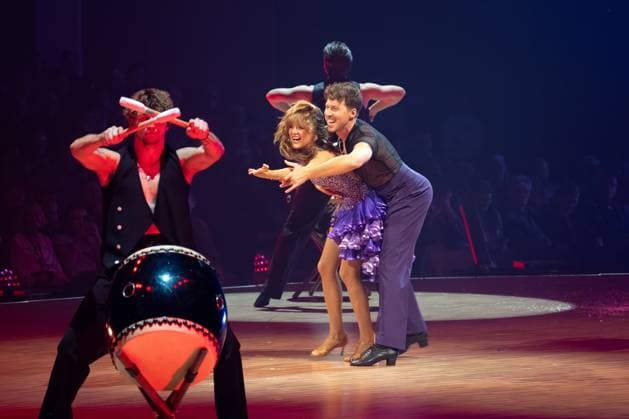 Lets DanceLive The Tour 2025 Ella Endlich and Valentin Lusin at the live show Lets Dance on 17 11 2025 in the Festhalle Frankfurt Frankfurt Festhalle Hessen