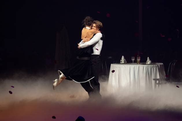 Lets DanceLive The Tour 2025 Taliso Engel and Patricija Ionel at the live show Lets Dance on 17 11 2025 in the Festhalle Frankfurt Frankfurt Festhalle Hessen