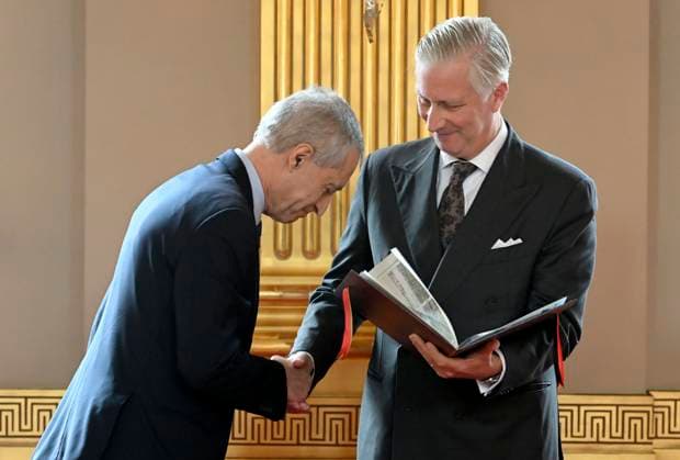 King And Queen Grant New Honorary Titles BRUSSELS, BELGIUM - NOVEMBER 18 : Monsieur Pierre GURDJIAN receives the tiltle of Baron. King Philippe receives the persons who have been granted a noble title or an honorary distinction for their achievements in their respective fields. This ceremony takes place at the Royal Palace in Brussels..on November 18, 2025 in Brussels, Belgium, 18 11 2025 Brussels Belgium  Copyright: xBertxVanxDenxBrouckex