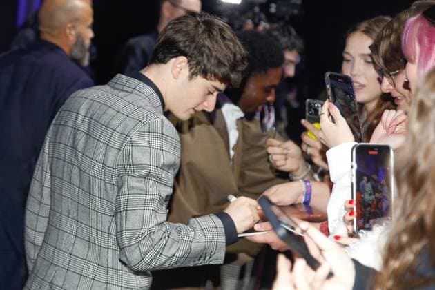 Premiere of Stranger Things season 5 in Berlin Berlin, 18 11 2025 Noah Schnapp at the premiere of Stranger Things season 5 in Berlin Berlin Copyright: xMatthiasxGränzdörferx