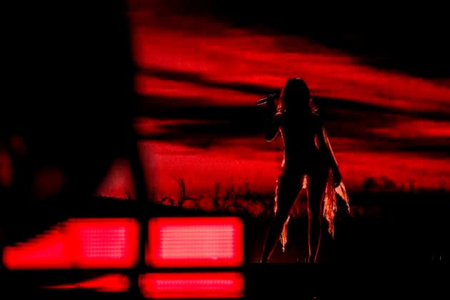 Zara Larsson live in Copenhagen, Denmark Copenhagen, Denmark. 18h, November 2025. The Swedish singer Zara Larsson performs a live concert at Royal Arean in Copenhagen. Denmark, Copenhagen  Copyright: xGonzalesxPhoto LassexLagonix