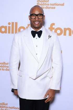 Soiree De Gala Fondation Chaillot Photocall - Paris Zane Hurst attends the photocall for the second edition of the Soiree de Gala de la Fondation Chaillot presided over by Laurent Martinet at Chaillot Theatre National de la Danse in Paris, France on November 18, 2025 . Photo by David Boyer ABACAPRESS.COM Paris France  Copyright: xBoyerxDavid ABACAx