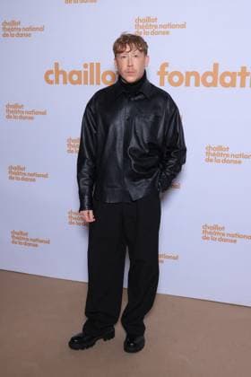 Soiree De Gala Fondation Chaillot Photocall - Paris Eddy de Pretto attends the photocall for the second edition of the Soiree de Gala de la Fondation Chaillot presided over by Laurent Martinet at Chaillot Theatre National de la Danse in Paris, France on November 18, 2025 . Photo by David Boyer ABACAPRESS.COM Paris France  Copyright: xBoyerxDavid ABACAx