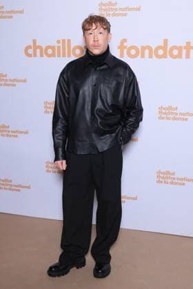 Soiree De Gala Fondation Chaillot Photocall - Paris Eddy de Pretto attends the photocall for the second edition of the Soiree de Gala de la Fondation Chaillot presided over by Laurent Martinet at Chaillot Theatre National de la Danse in Paris, France on November 18, 2025 . Photo by David Boyer ABACAPRESS.COM Paris France  Copyright: xBoyerxDavid ABACAx
